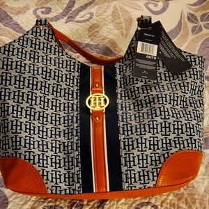 Tommy Hilfinger shower bag